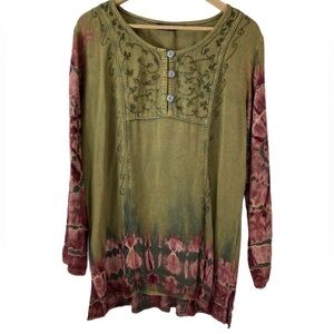 Studio west lagenlook tie dye green and red tunic blouse with embroidery